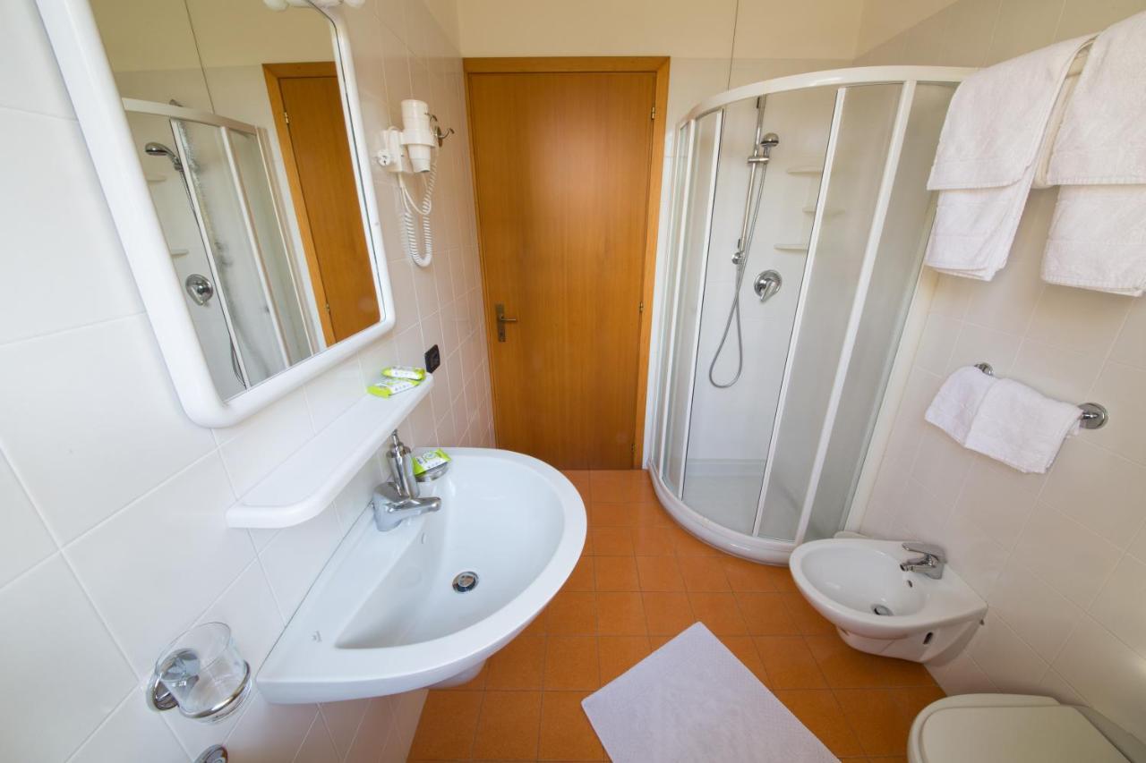Отель Casa Di Clara Портогруаро Экстерьер фото